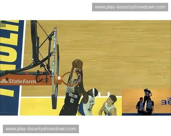 步行者西亚卡姆手腕扭伤出战成疑 哈利伯顿祖巴茨确认缺阵