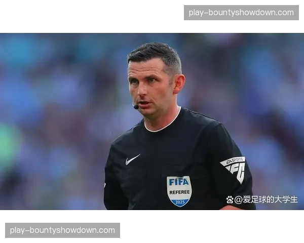 裁判阿特维尔执法历史回顾 多次争议判罚累积信任危机 裁判阿特维尔执法历史回顾 多次争议判罚累积信任危机